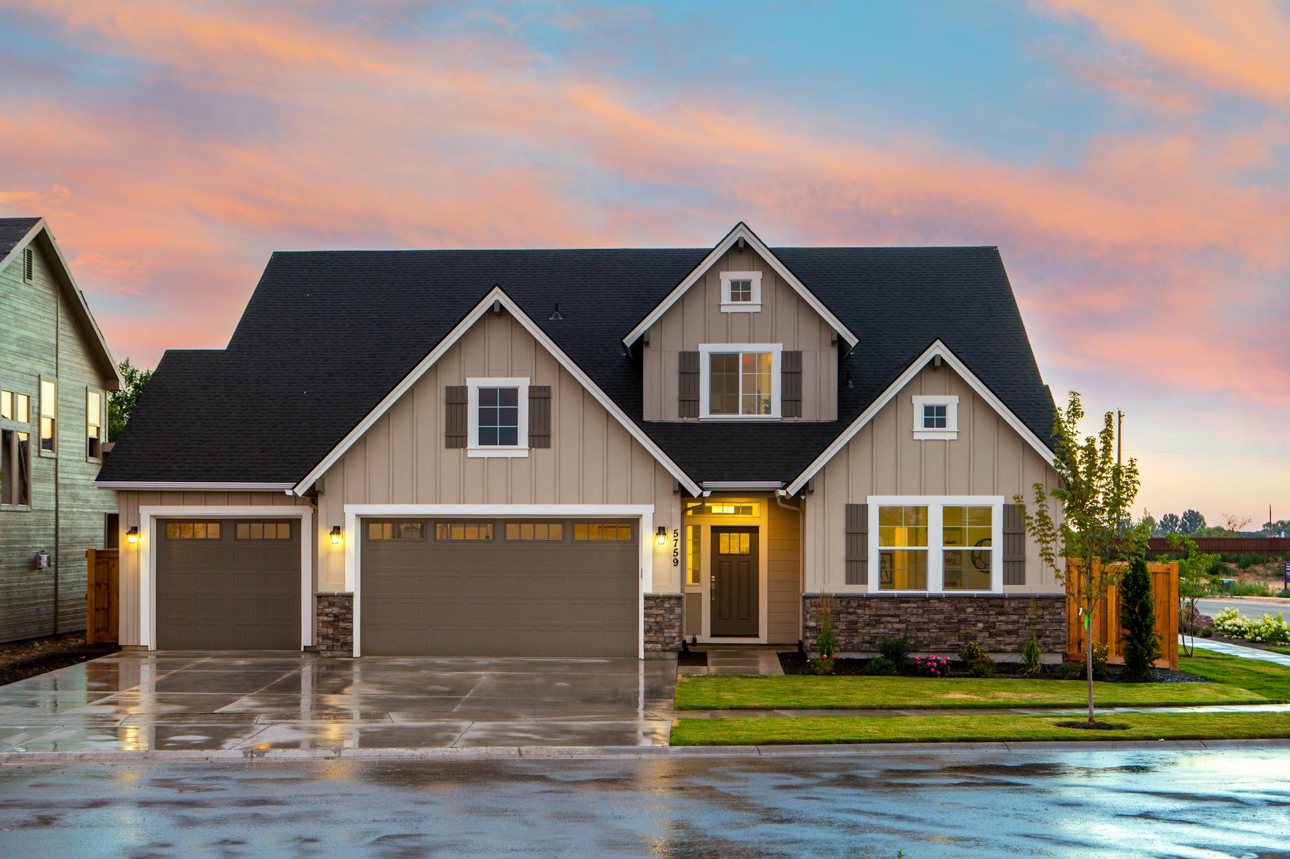 Suburban homes in Meridian Idaho - pest control services